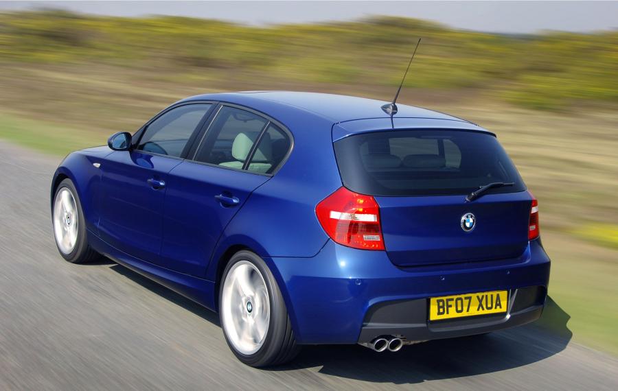  BMW 1-Series M Sport 2007 года  (фото 4 из 7)